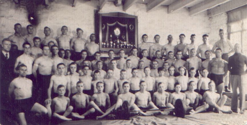 De Halterleden in 1944